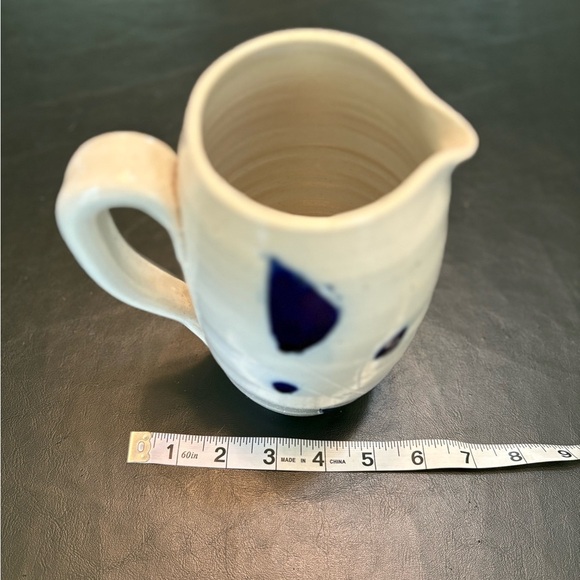 Williamsburg pottery tall water pitcher in blue vine design. - Picture 9 of 9